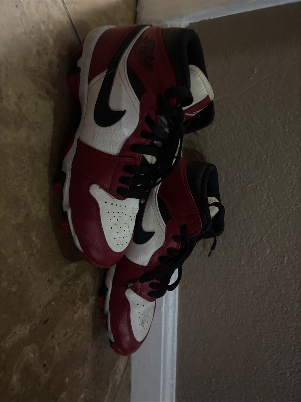 Jordan 1 Mid
Little/Big Kids' Cleats